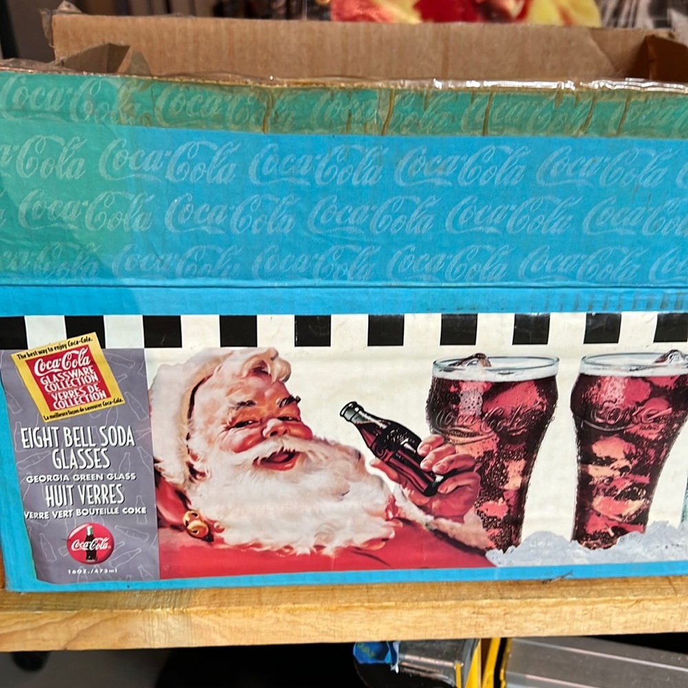 Box of 8 Coca Cola glasses. All in great condition.